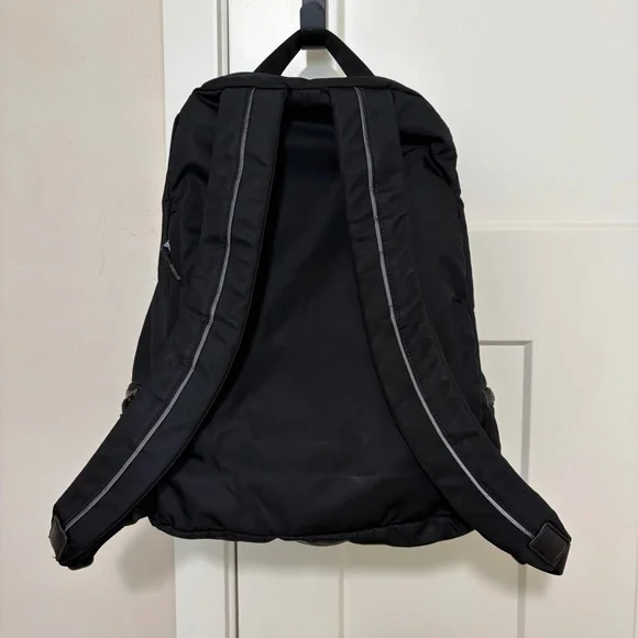 Lululemon City Adventurer Backpack 17L Black - Picture 2 of 16